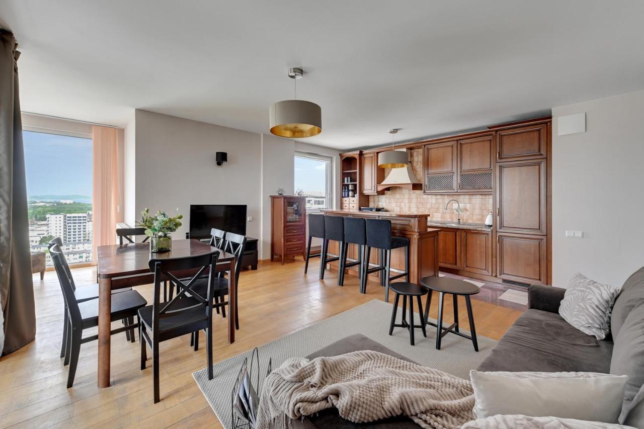 Huoneisto Floor Z Widokiem Na Morze By Downtown Gdańsk