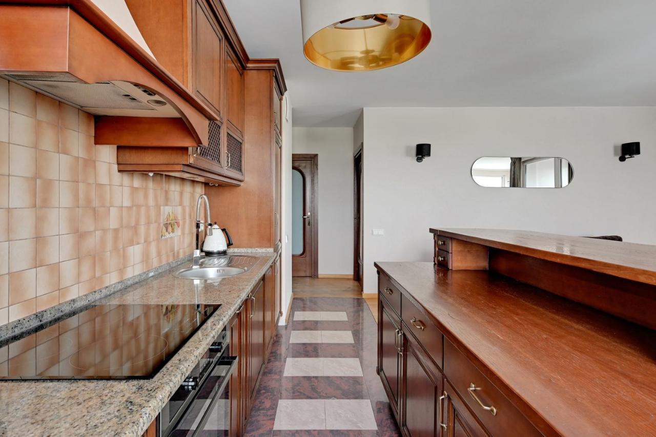 Floor Z Widokiem Na Morze By Downtown Leilighet *